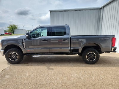 2027 Ford F-350SD XLT