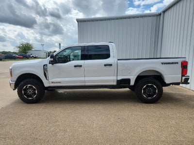2027 Ford F-350SD XLT