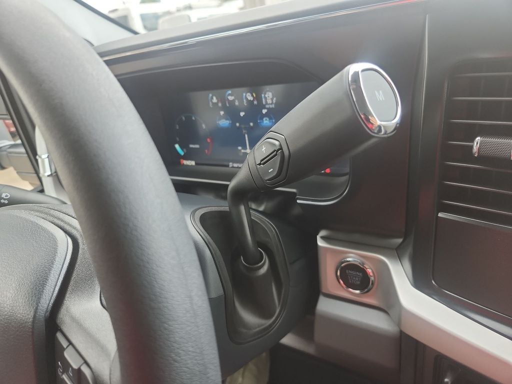 2027 Ford F-350SD XLT
