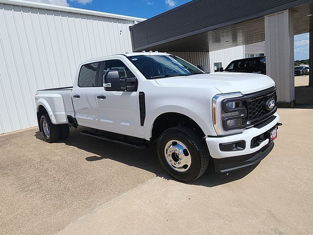 2027 Ford F-350SD XL DRW