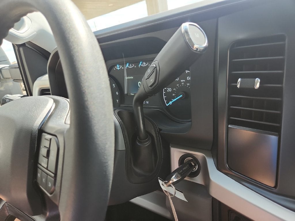 2027 Ford F-350SD XL DRW