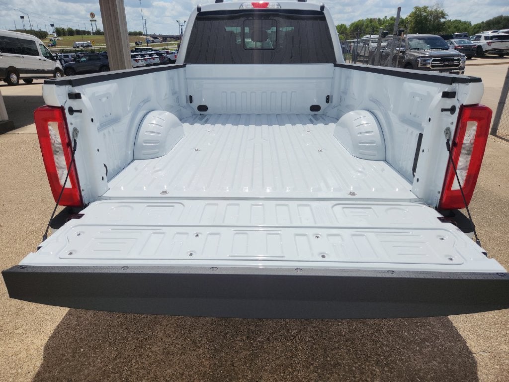 2027 Ford F-350SD XL DRW