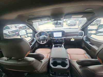 2027 Ford F-450SD King Ranch DRW