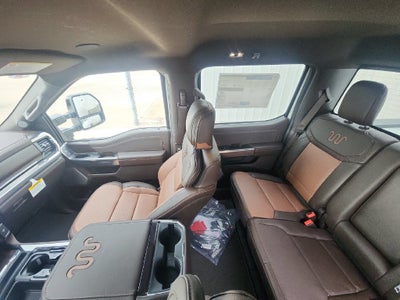 2027 Ford F-450SD King Ranch DRW