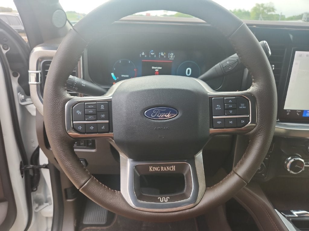2027 Ford F-450SD King Ranch DRW