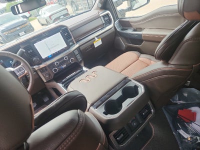 2027 Ford F-450SD King Ranch DRW