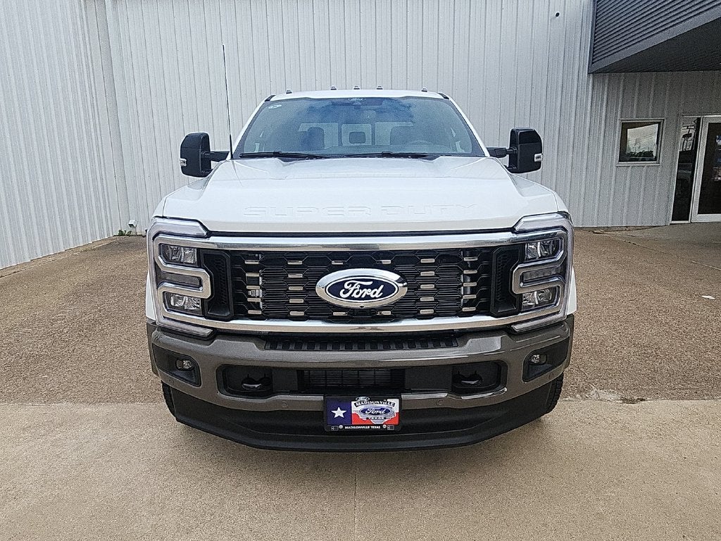 2027 Ford F-450SD King Ranch DRW