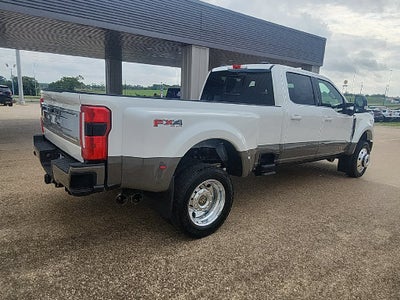2027 Ford F-450SD King Ranch DRW