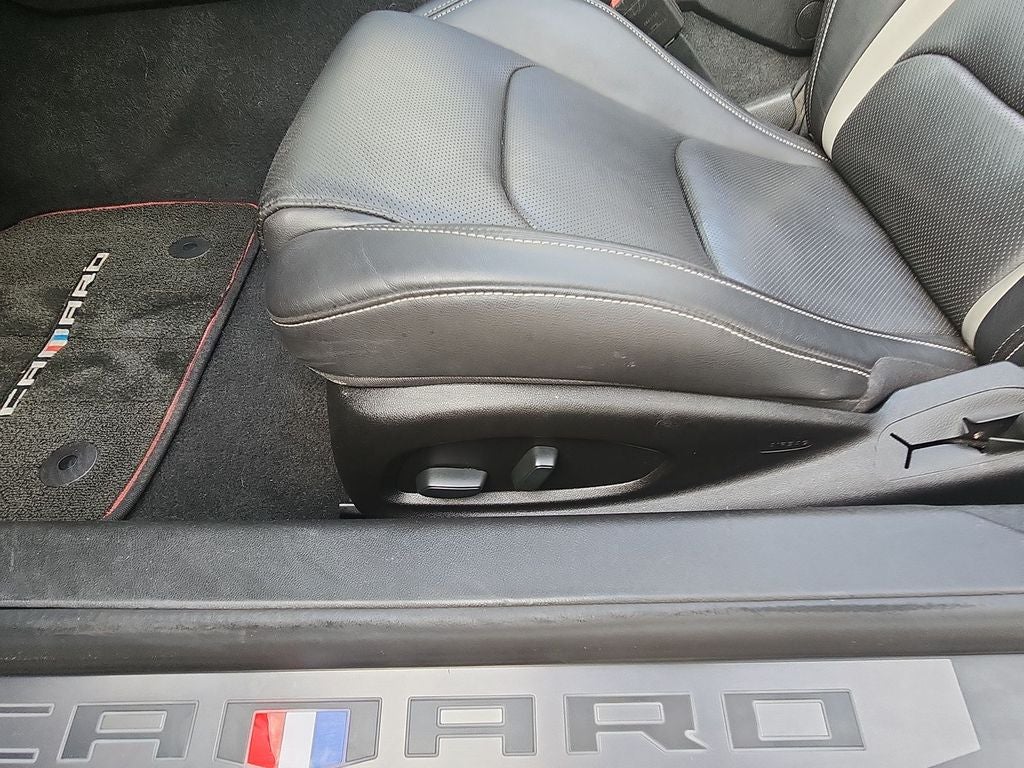 2018 Chevrolet Camaro 2LT 2LT