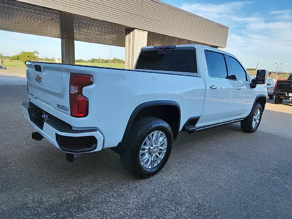 2022 Chevrolet Silverado 2500HD High Country
