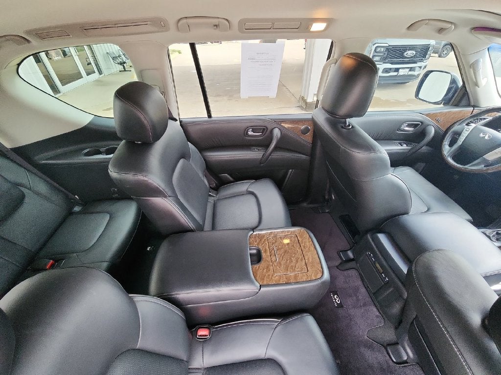 2017 INFINITI QX80 Base