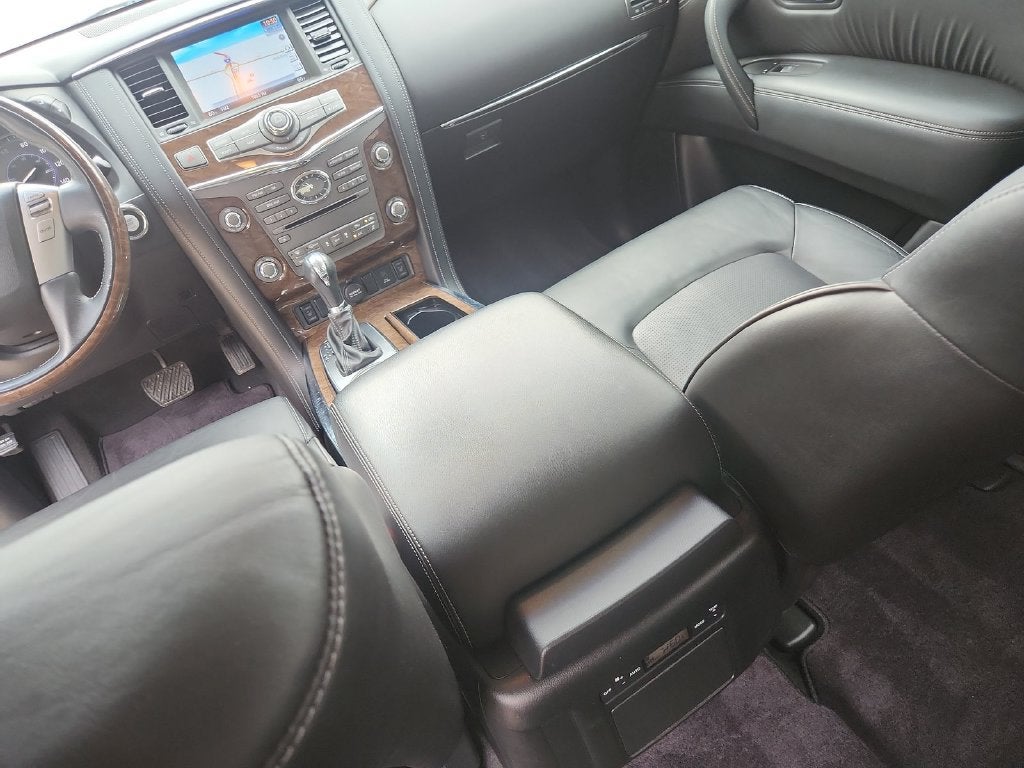 2017 INFINITI QX80 Base