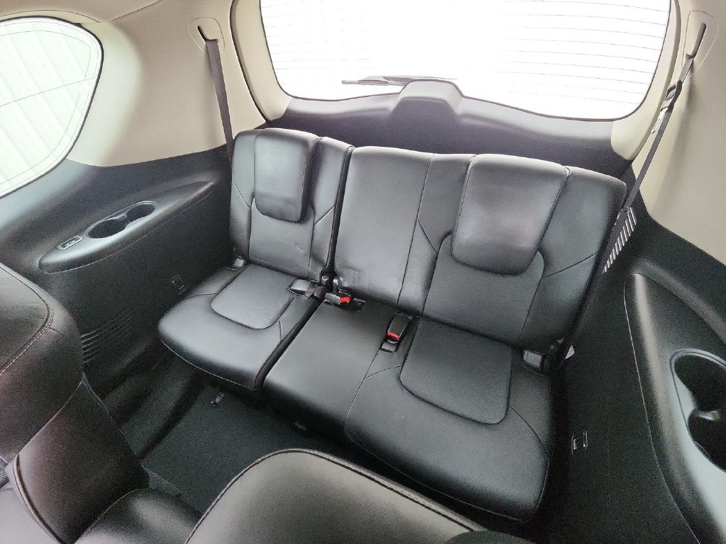 2017 INFINITI QX80 Base