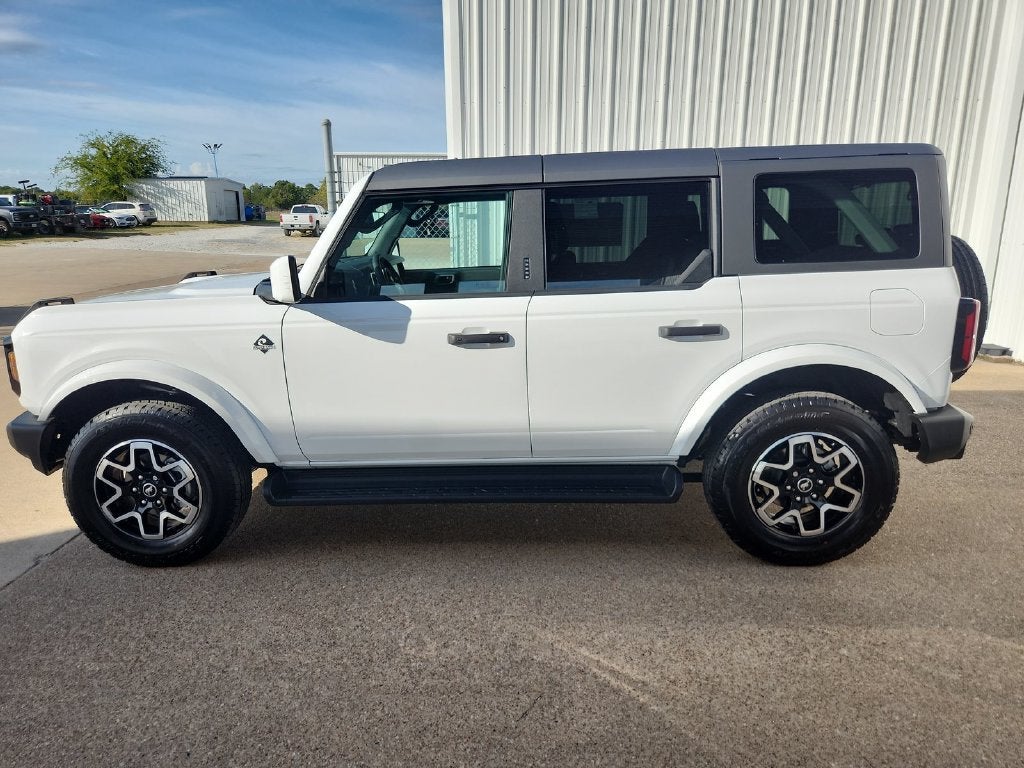 2026 Ford Bronco Outer Banks®