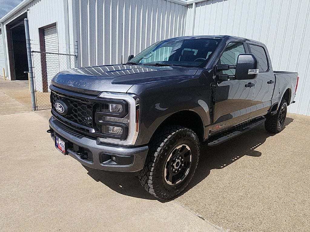 2027 Ford Super Duty F-250® XL