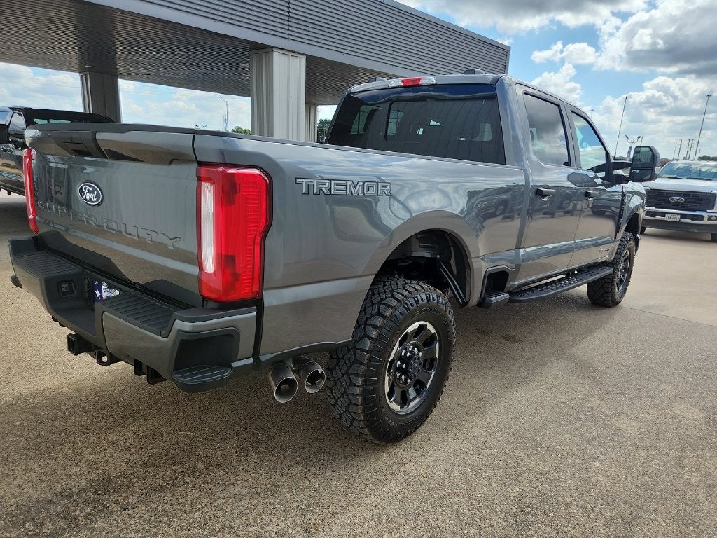 2027 Ford Super Duty F-250® XL